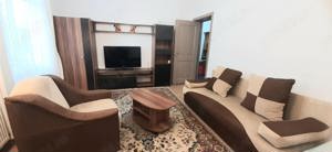 Apartament de închiriat zona Primaverii