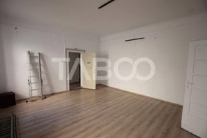 Spatiu comercial de inchiriat 75mpu in zona centrala Sibiu - imagine 4