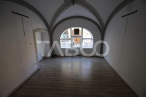 Spatiu comercial de inchiriat 75mpu in zona centrala Sibiu - imagine 3