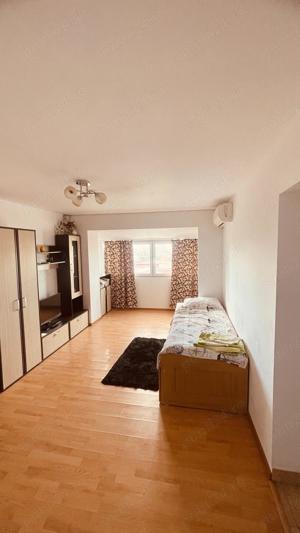 Apartament 2 camere ultracentral Eforie Nord - imagine 2