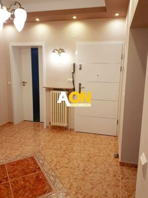 Apartament 4 camere, 102 mp utili + boxa la subsol, Cetate - imagine 2