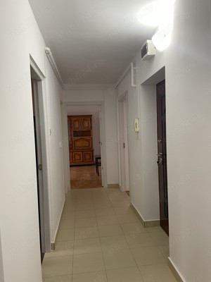 B-dul Regele Mihai(B-dul Bucuresti),apartament 3 camere decomandat,parter,partial mobilat,400 euro - imagine 3