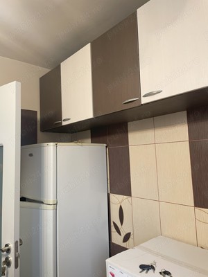 B-dul Regele Mihai(B-dul Bucuresti),apartament 3 camere decomandat,parter,partial mobilat,400 euro - imagine 9