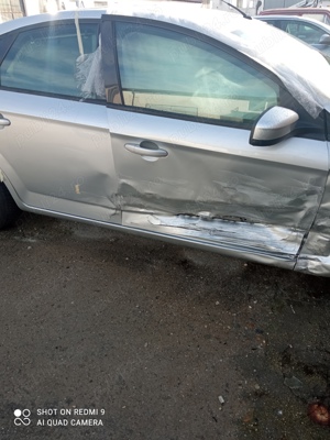 Vând Ford Mondeo MK 4 accidentat. - imagine 3