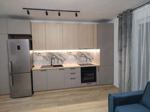 Închiriez apartament cu o cameră  - imagine 8