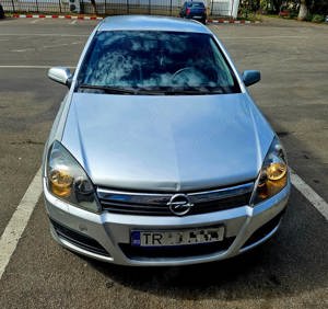 Opel Astra H 1.9CDTi - imagine 5