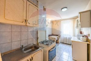 Apartament 2 camere Vlaicu, parter, mobilat -utilat, loc parcare. - imagine 8