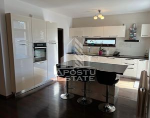 Casa exclusivista cu 5 camere, 3 bai, in Dumbravita - imagine 7