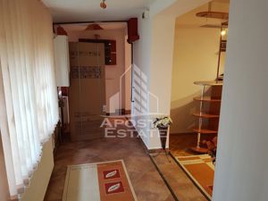 Apartament 3 camere, centrala propie, zona Lipovei - imagine 8