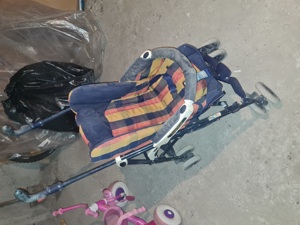 Vând cărucior copii Peg Perego