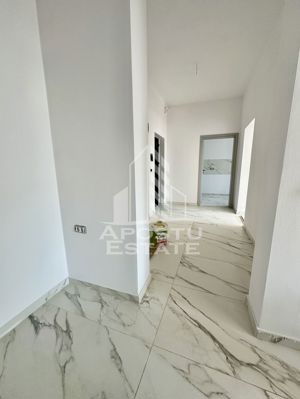 Apartament cu 2 camere, decomandat, etaj 1, zona Planetelor din Giroc - imagine 4