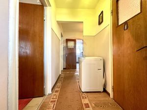 Apartament 3 camere parter spațios, parcare, metrou 1 Decembrie 1918 - imagine 9