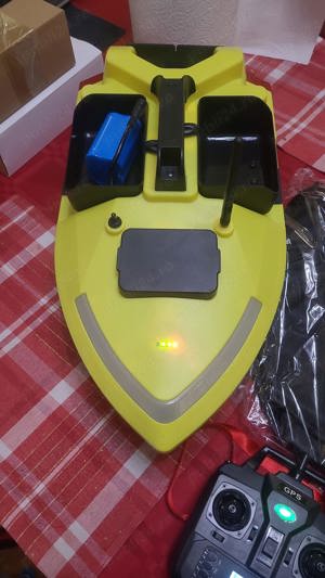 Barcuta GPS Sonar ultimul model 2025 10KMH Gratuit husa elicii încărca