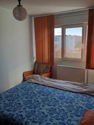  Apartament de 2 camere zona CENTRUL CIVIC,str Petuniei, - imagine 5