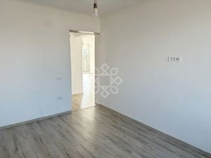 Casa finisata 4 camere si 600mp teren de vanzare in Paleu - imagine 7