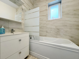 Apartament 2 camere, 56mp utili, terasa 18mp,decomandat, Etaj 3 -Giroc - imagine 8