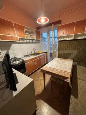 Apartament decomandat de vanzare, cu 3 camere, 111 mp, Centrul Orașului  - imagine 2