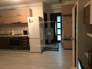 Apartament 2 camere, parcare, zona Vivo - imagine 4