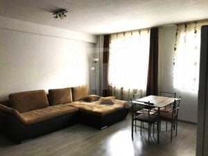 Apartament 2 camere, parcare, zona Vivo - imagine 3