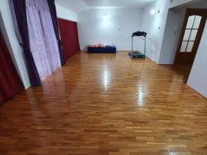 Vila cocheta, singur in curte, teren 600 mp - zona Spitalul Militar - imagine 8