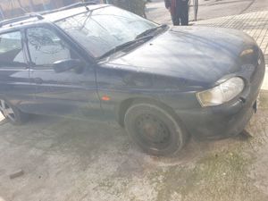 Ford escort km reali proprietar 20 ani - imagine 1