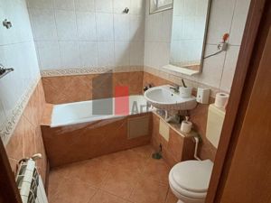 Apartament 4 camere TITAN in H-uri  cu centrala Urgent! - imagine 7