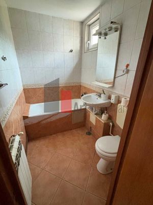 Apartament 4 camere TITAN in H-uri  cu centrala Urgent! - imagine 10