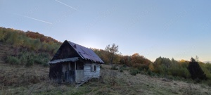 Teren de vânzare la Țară, pe deal (Ideal Remote, Off-Grid, Retras)