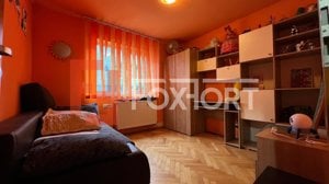 Apartament cu 3 camere, etaj 2 de vanzare, zona Simion Barnutiu - imagine 3