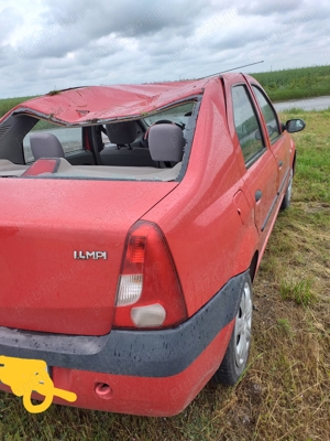 Dacia Logan avariat - imagine 8