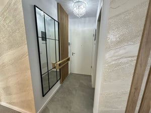 Apartament Modern de Închiriat în Coresi – Confort și Eleganță - imagine 18