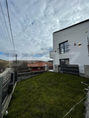 Casa individuala la cheie cu 4 camere de 150 mp utili + 657 mp teren, Dezmir - imagine 2