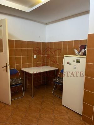 Apartament cu 2 camere. Centrala proprie. Bloc izolat.Etaj intermediar - imagine 10