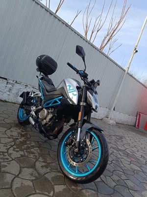 CFMOTO 300nk ABS 2021 + topcase si husa de protecție  - imagine 5