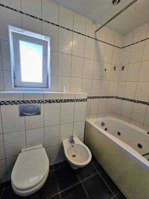 De inchiriat - Apartament cu 3 camere, 2 bai, 2 balcoane si 2 parcari - imagine 9