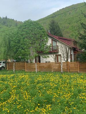 Vând casă de vacanță la munte, în localitatea LEPSA, județul Vrancea