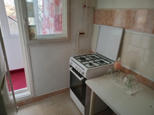 Vand apartament 2 camere  - imagine 9