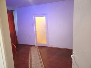 Vand apartament 2 camere  - imagine 14