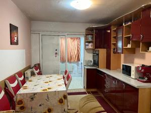 Inchiriez apartament 2 camere