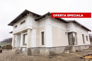 Vilă deosebită, Parter+Mansardă+Pod, 710mp teren, zona Ciugud - Alba