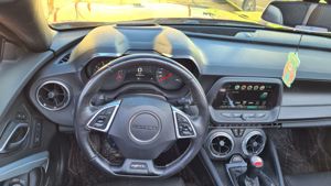 CHEVROLET Camaro Convertible 6.2 V8 50th Anniversary Edition  - imagine 9