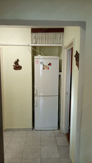 Particular vând apartament.  - imagine 10