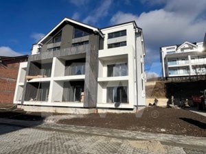 Apartament cu 1 Cameră et.1 - Vila cu design modern în Cristian-Sibiu - imagine 3