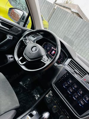 Volkswagen Tiguan R -Line Distronic Camere 360 Head-up Dinaudyo