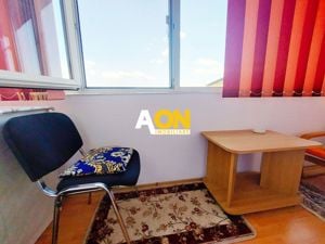 Apartament 2 camere, mobilat, utilat, Cetate - imagine 2