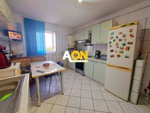 Apartament 2 camere, mobilat, utilat, Cetate - imagine 5