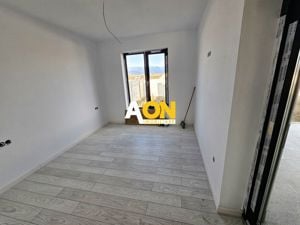 Casa individuala de vanzare, 4 camere, 2 bai, 448mp teren - imagine 17