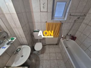 Apartament 4 Camere, Decomandat, Zona Closca - imagine 8