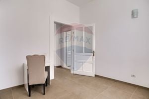 Apartament cu 4 camere de închiriat în zona Central - imagine 8