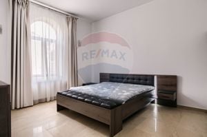 Apartament cu 4 camere de închiriat în zona Central - imagine 6